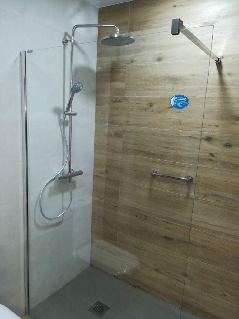 Reforma baño en Javea